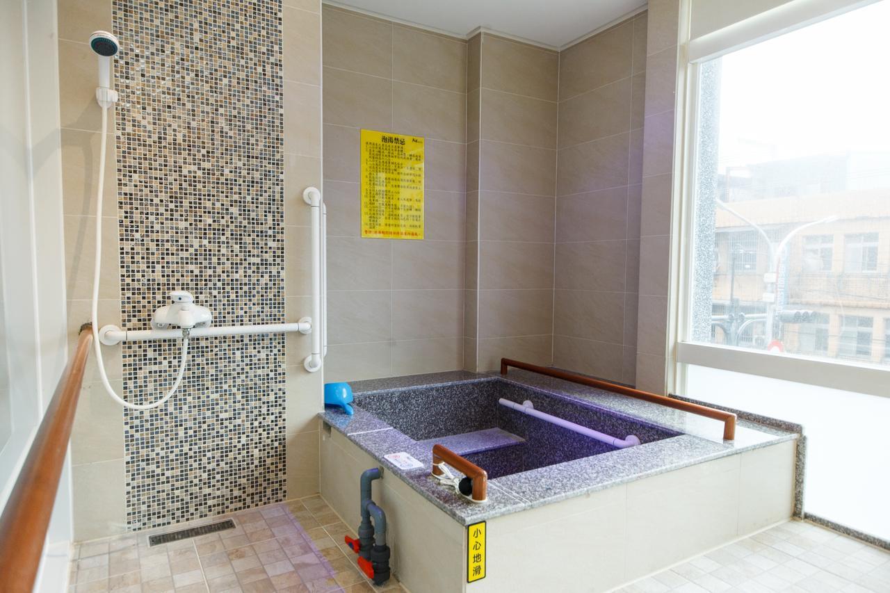 Da Pu Hotspring Hotel Wanli Eksteriør bilde
